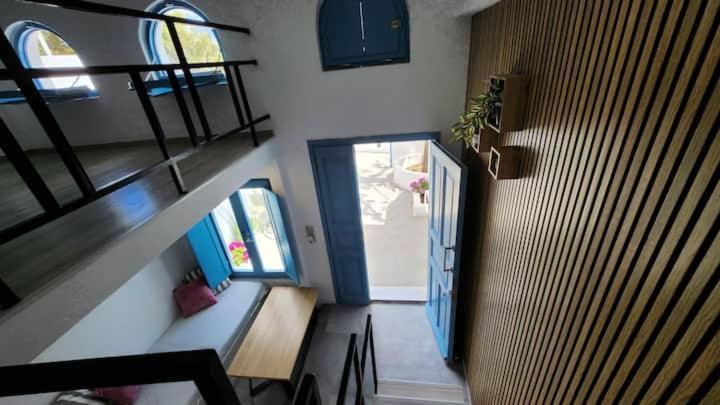 Euphoria Suites & Deluxe Studios ฟิรา ภายนอก รูปภาพ
